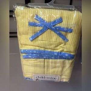 Vintage Riegel Yellow Pin Stripe Blue Floral 14”x66” Bow Valance Crib Ruffle New